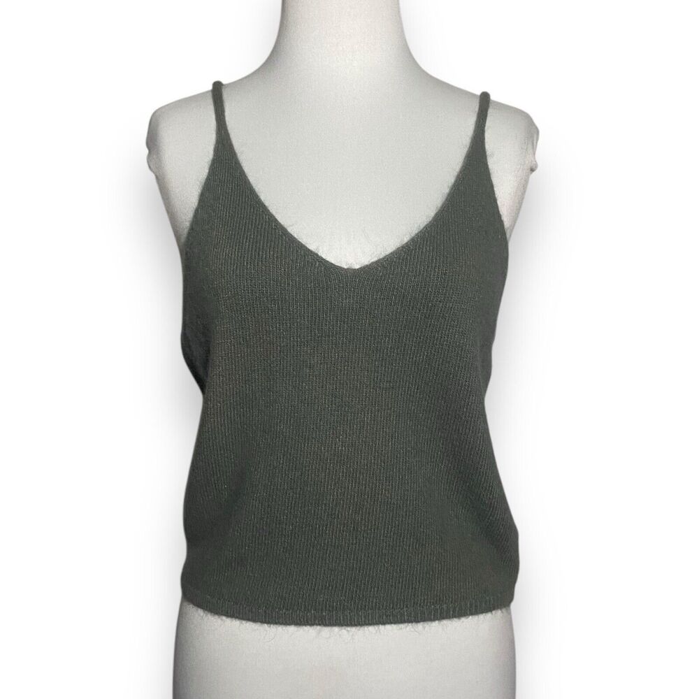 Code Mode Womens V-Neck Sweater Tank Top Cropped Grey Angora Blend Size Medium M